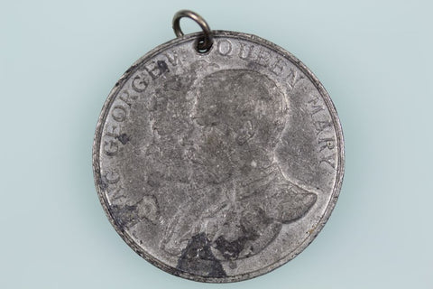 GB GEORGE V 1935 SILVER JUBILEE MEDAL WHITE METAL