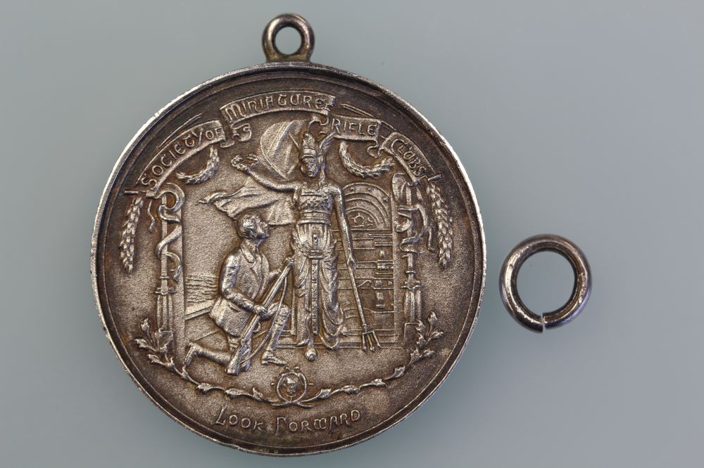 SOCIETY MINIATURE RIFLE CLUBS MEDAL IN SILVER